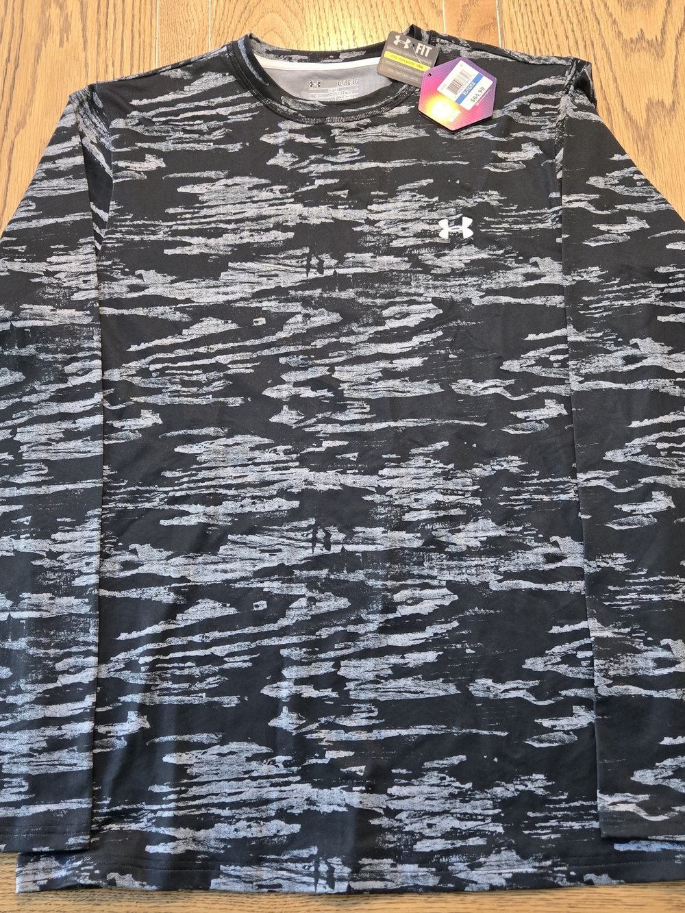 Under Armour Men’s Black/Gray Long Sleeve Performance Tee Cold Gear
